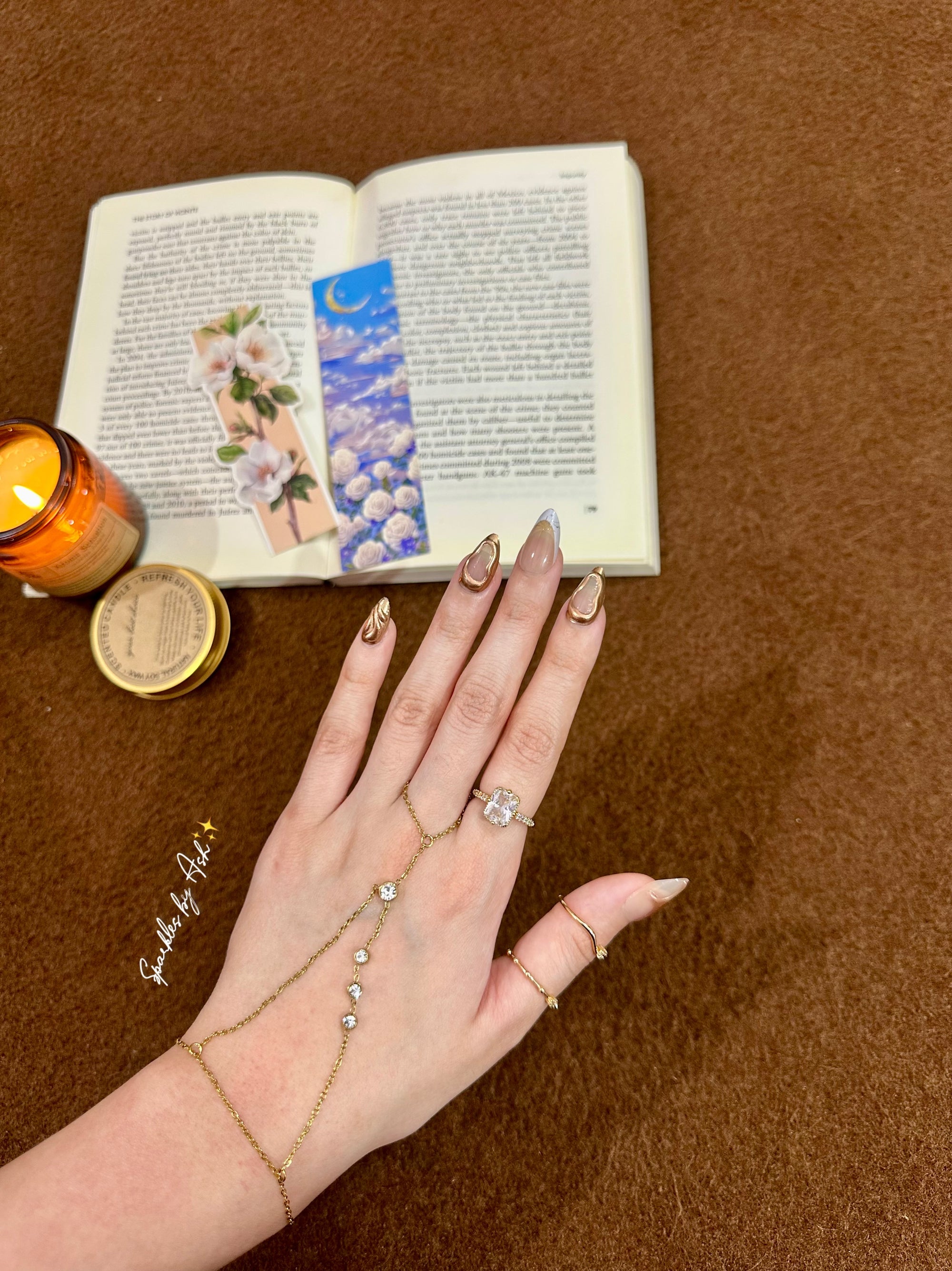 Trendy hand chain 💗✨
