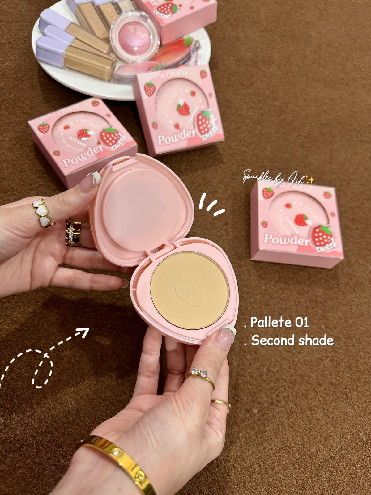 Hudamoji cute natural compact powder 💗