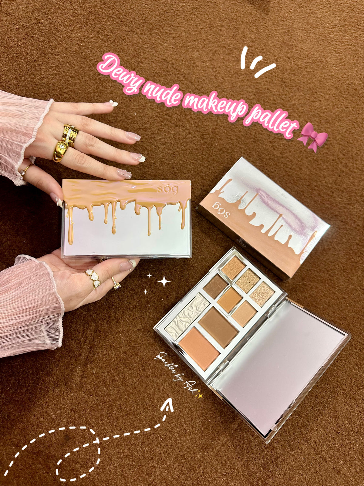 Dewy nude makeup pallete🩵