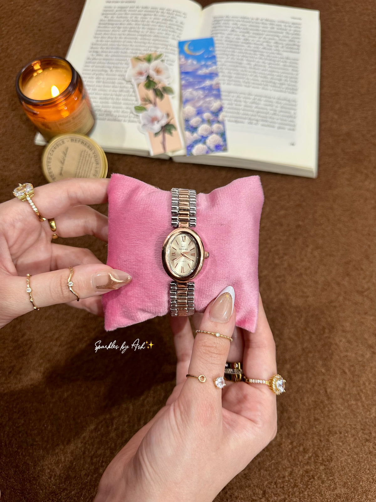 Oval dial watch ✨
