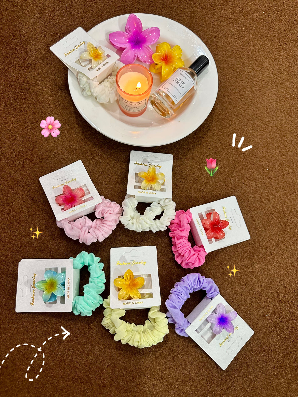 2 in 1 pack 💗 ( mini claw+ 2 hair ties )