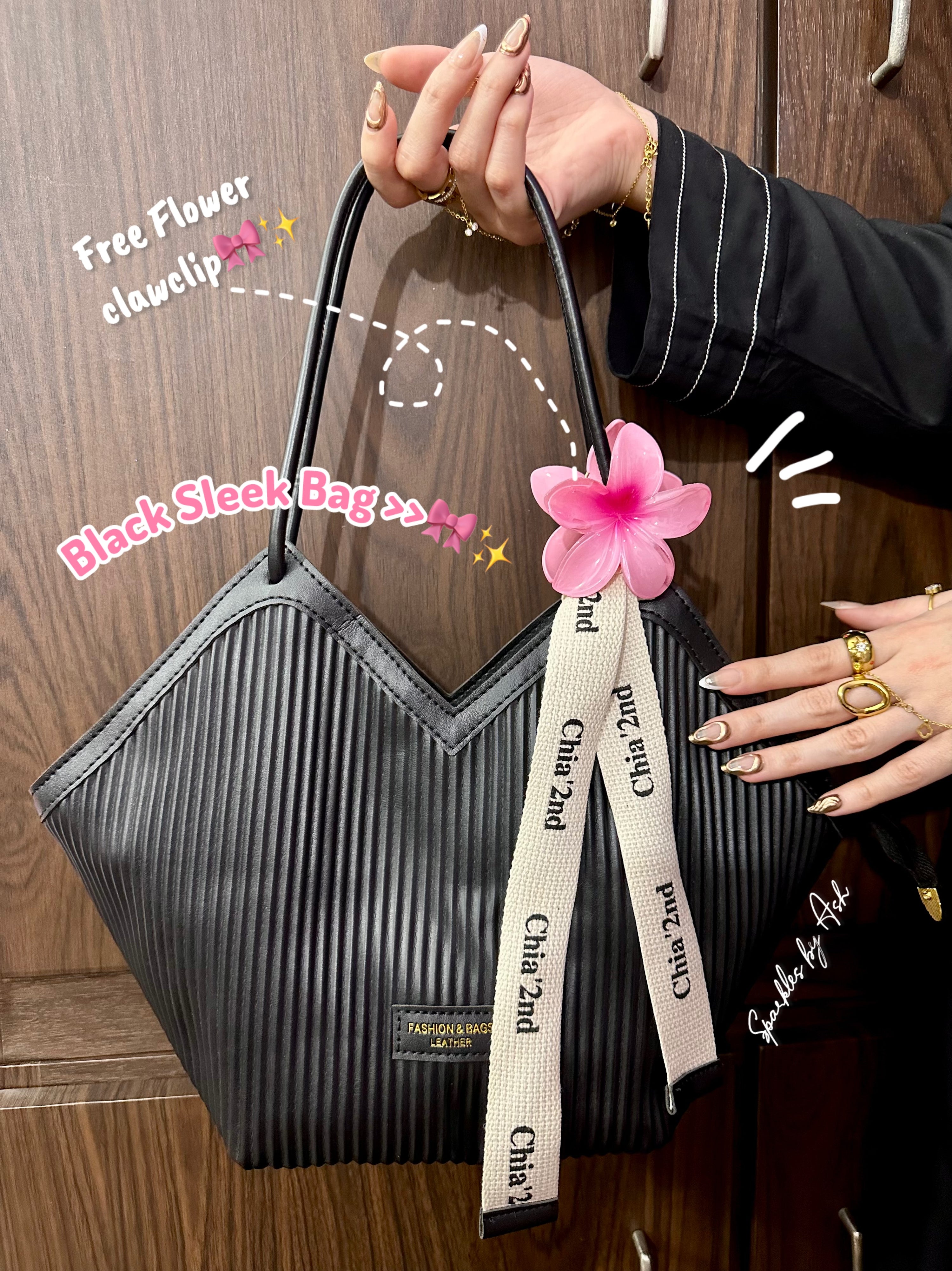 Black Sleek Statement Bag🖤free flower claw clip🌸